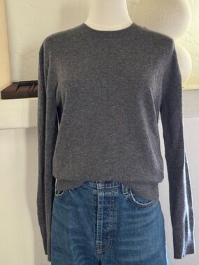Everlane Recycled Cashmere Charcoal Gray Ribbed Trim Crewneck Sweater Size S